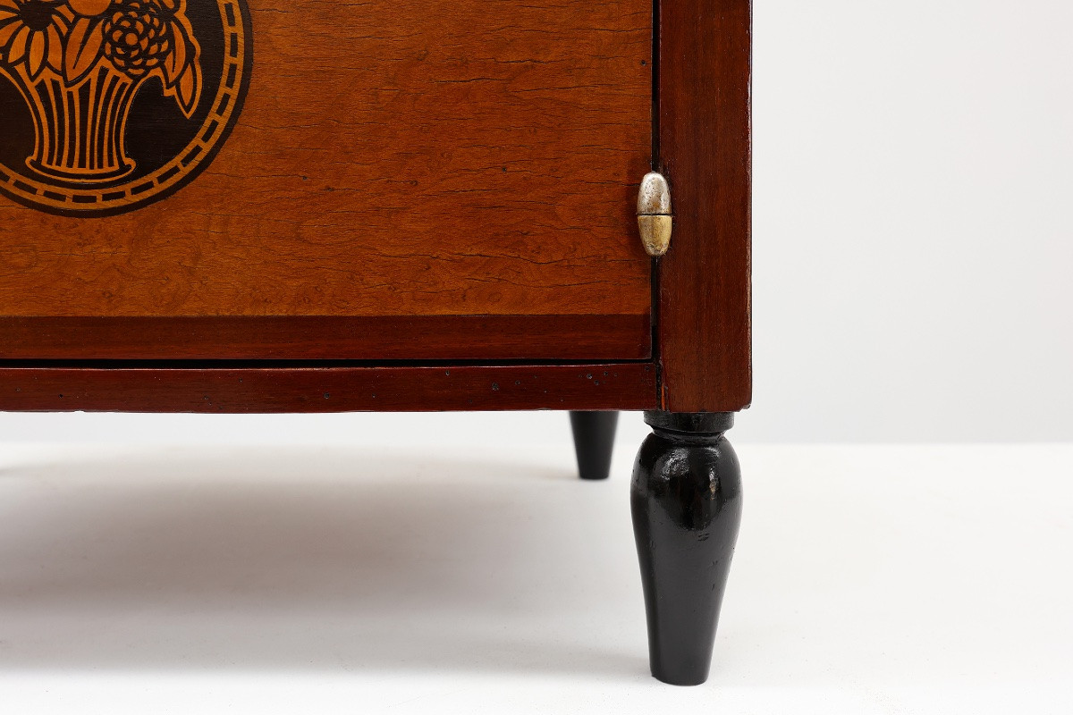 Table d'appoint Art Déco cintrée avec rangement et plateau en marbre noir, France années 1920-photo-2