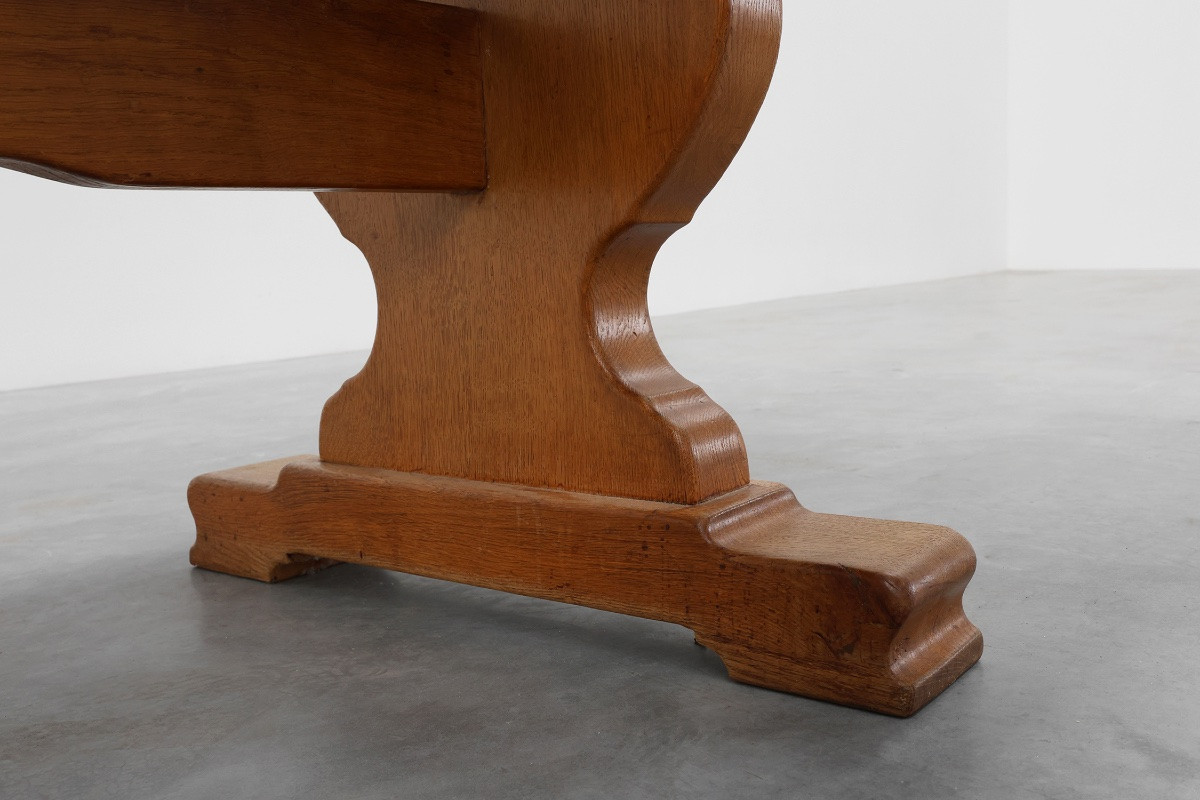 Table à tréteaux en chêne français du XXe siècle avec pieds festonnés et plateau en planches-photo-7