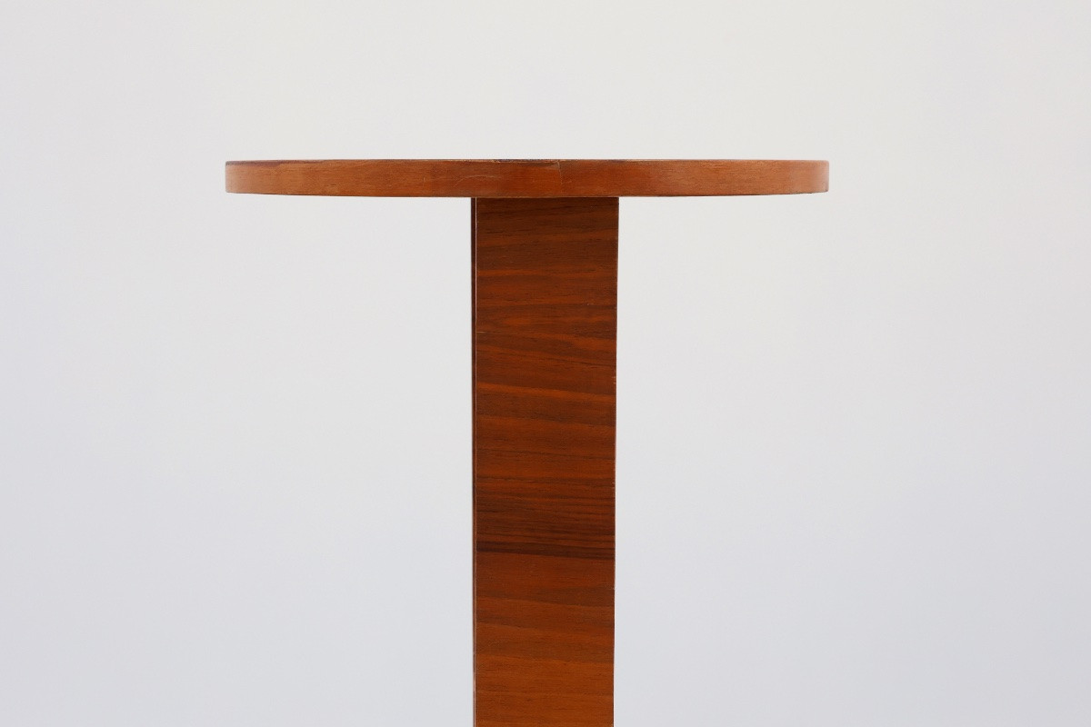 Art Deco Round Oak Side Table With Curved Leg, France, 1920s-photo-5