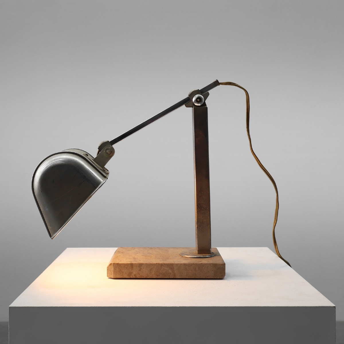 Lampe de bureau Art Déco en métal et travertin, Belgique, années 1930