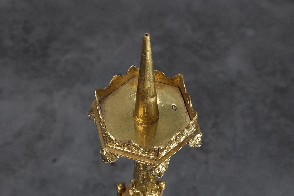 Neogotische koperen kerkkaarsenhouder, gestempeld “LL A Paris”, Frankrijk, ca. 1880-photo-3