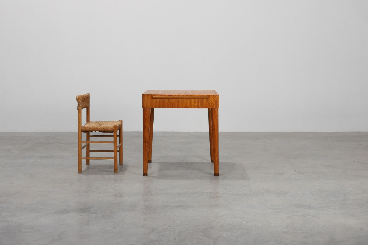 Art Deco Side Table In Birch Veneer With Drawer, France, 1920s-photo-4