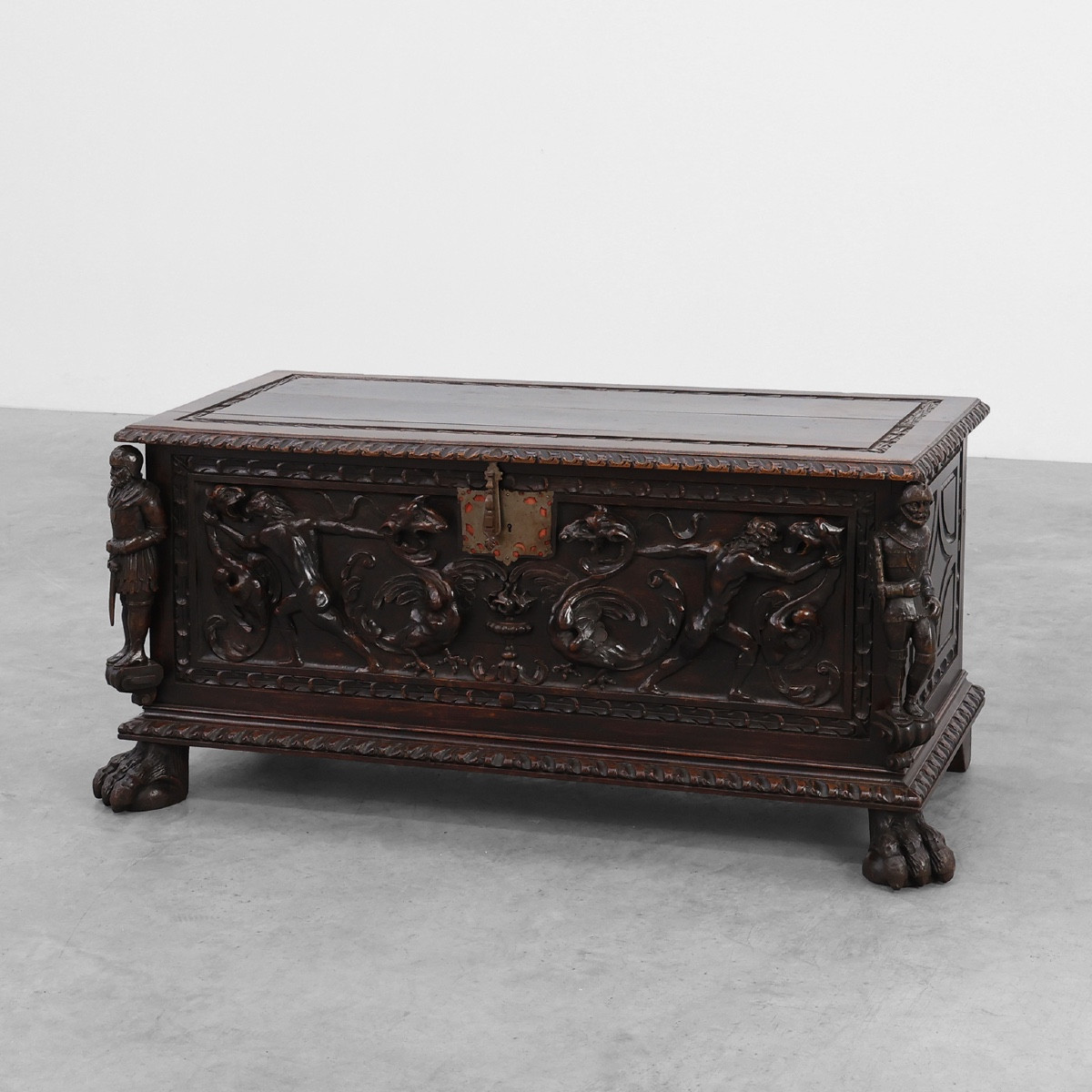 Coffre à couvertures en chêne de style néo-Renaissance français, XIXe siècle
