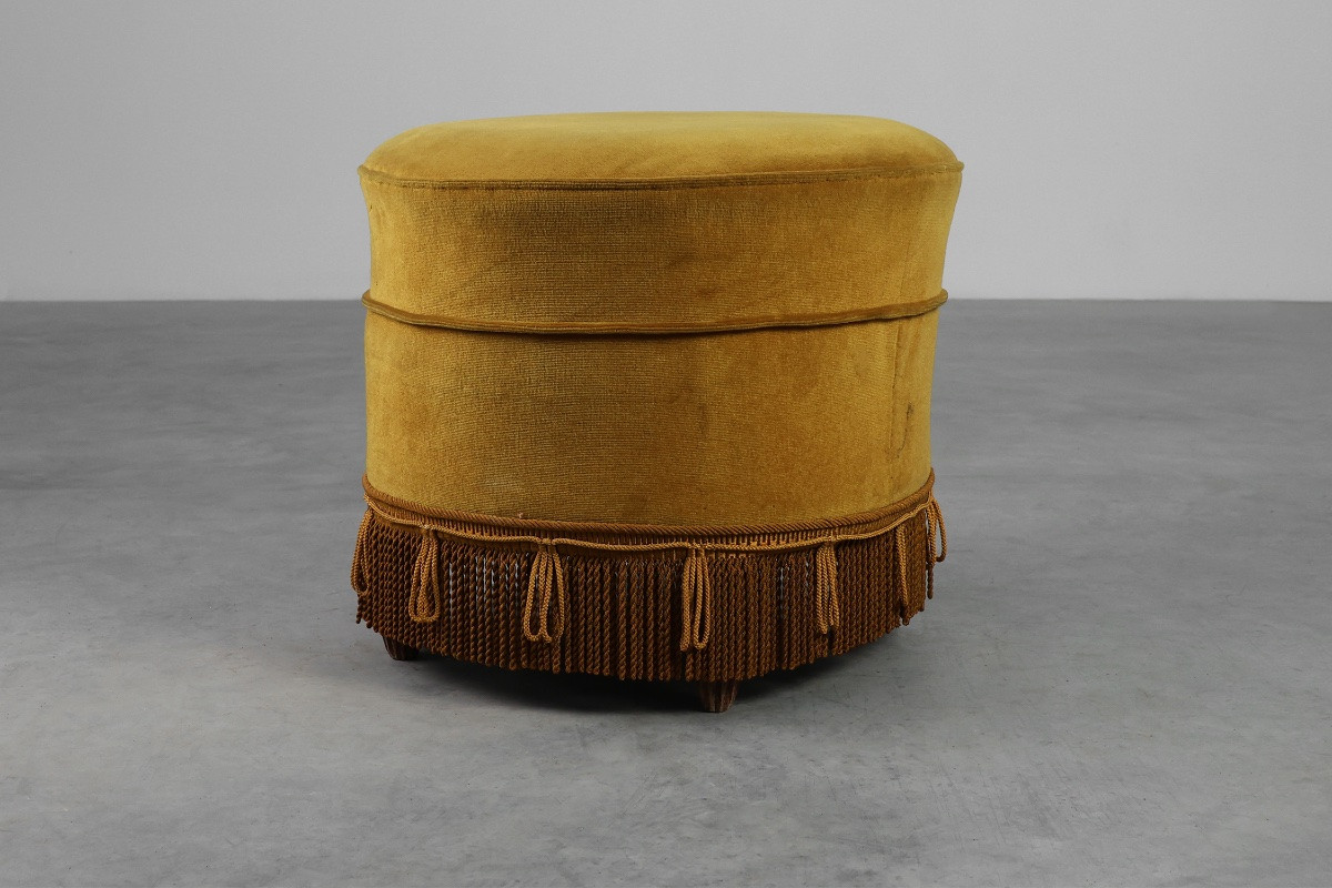 Pouf jaune moutarde en bois et velours, France, années 1950-photo-6