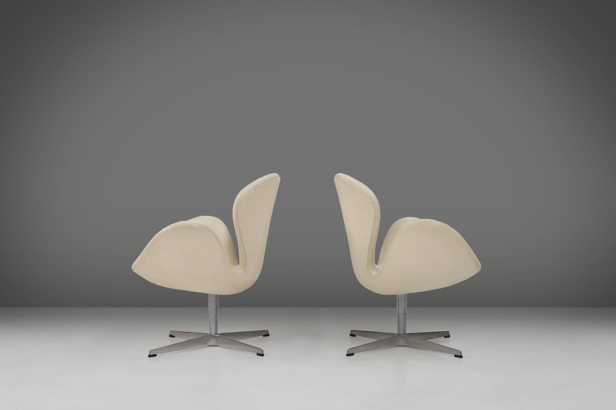  Ensemble de fauteuils Swan en cuir, conçu par Arne Jacobsen pour Fritz Hansen, Danemark, 2-photo-2