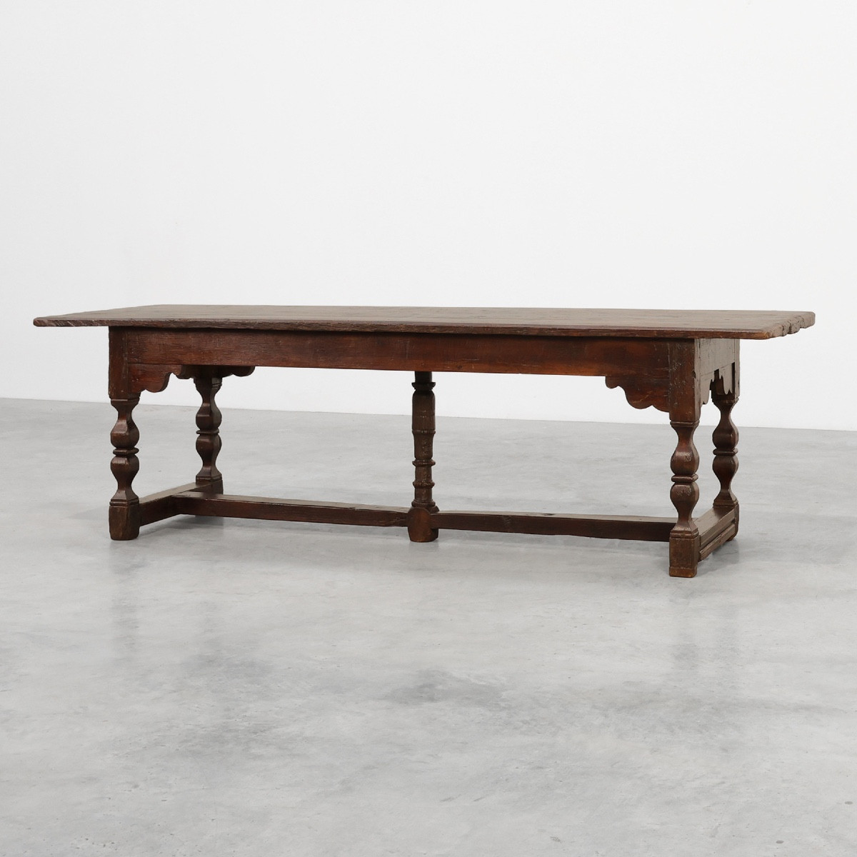 Table de monastère flamande en chêne massif du XVIIe siècle, Belgique