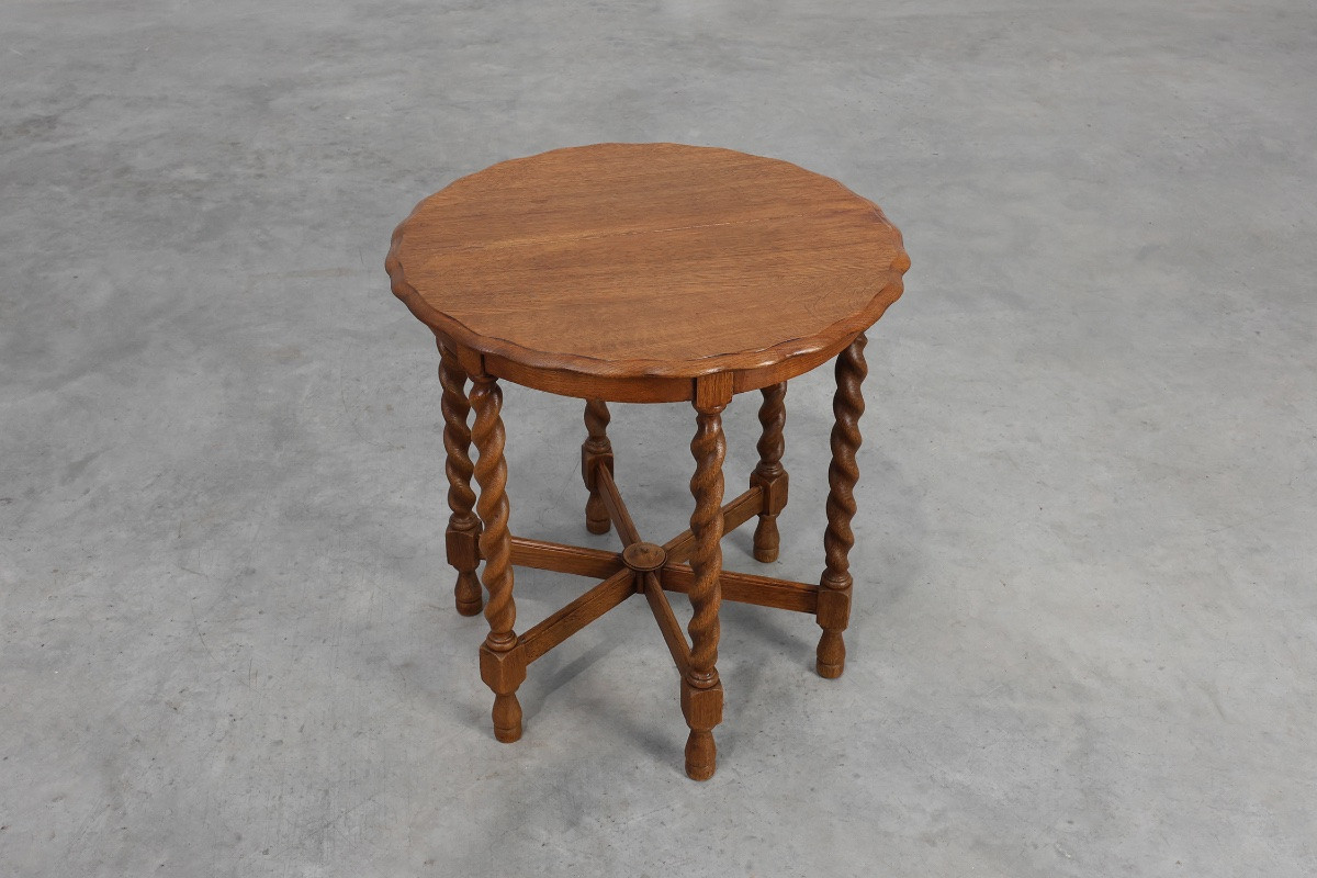 Carved Solid Oak Side Table With Twisted Legs, France, Circa 1890-photo-3