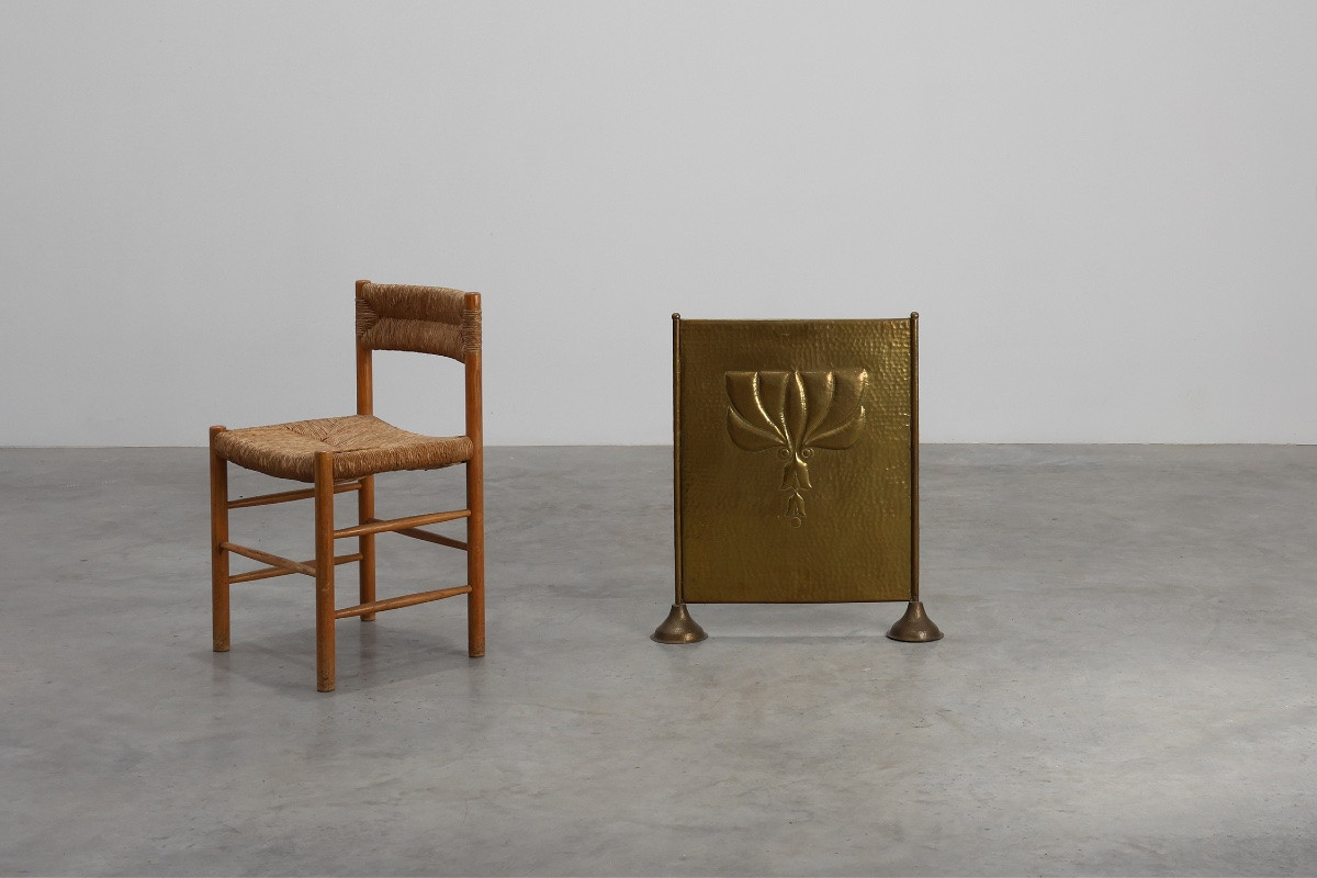 Élégant pare-feu Art déco en cuivre martelé, France, années 1920-photo-3