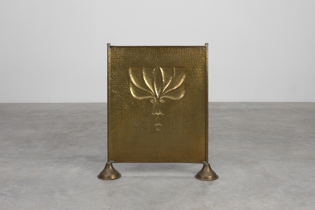 Élégant pare-feu Art déco en cuivre martelé, France, années 1920-photo-6