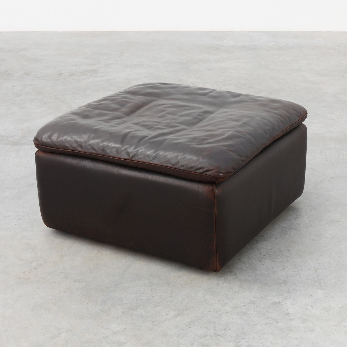 De Sede Ds-11 Brown Leather Pouffe, Switzerland, 1960s