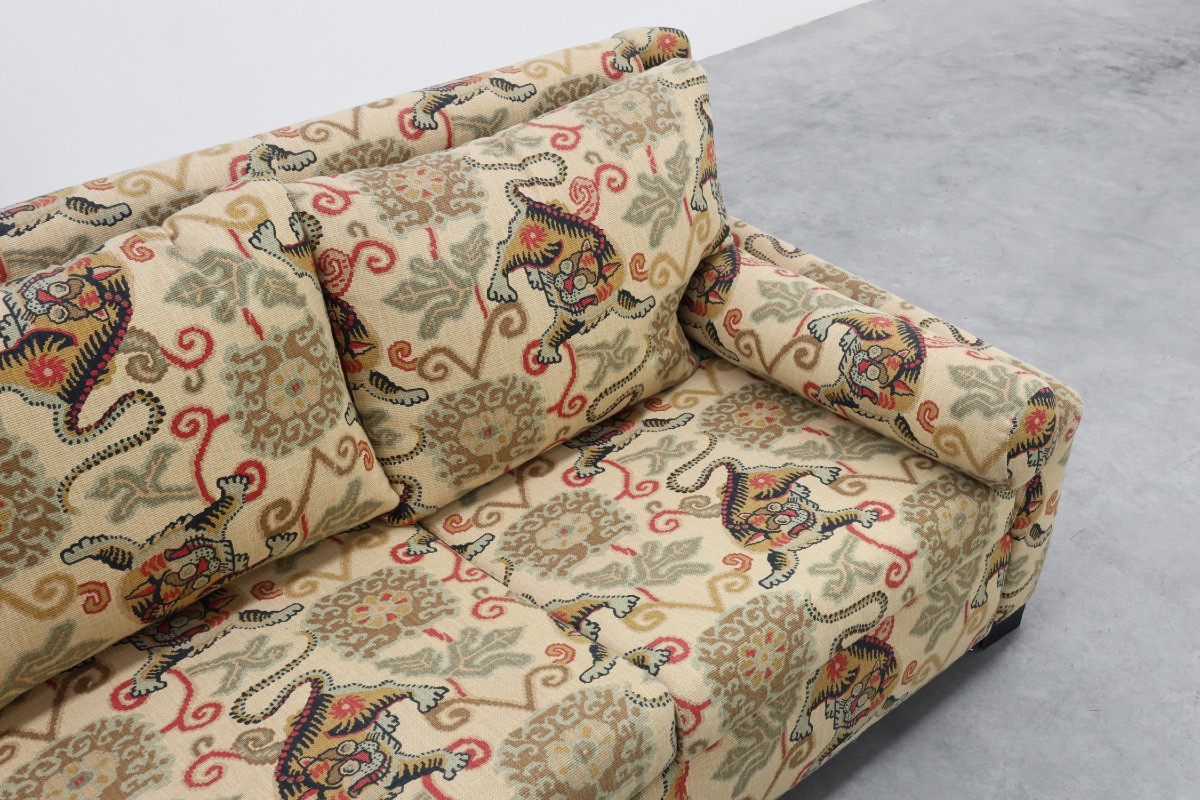 Hollywood Regency Style 3-seater Sofa With Lion Pattern Upholstery, Italy, Circa 1990-photo-4