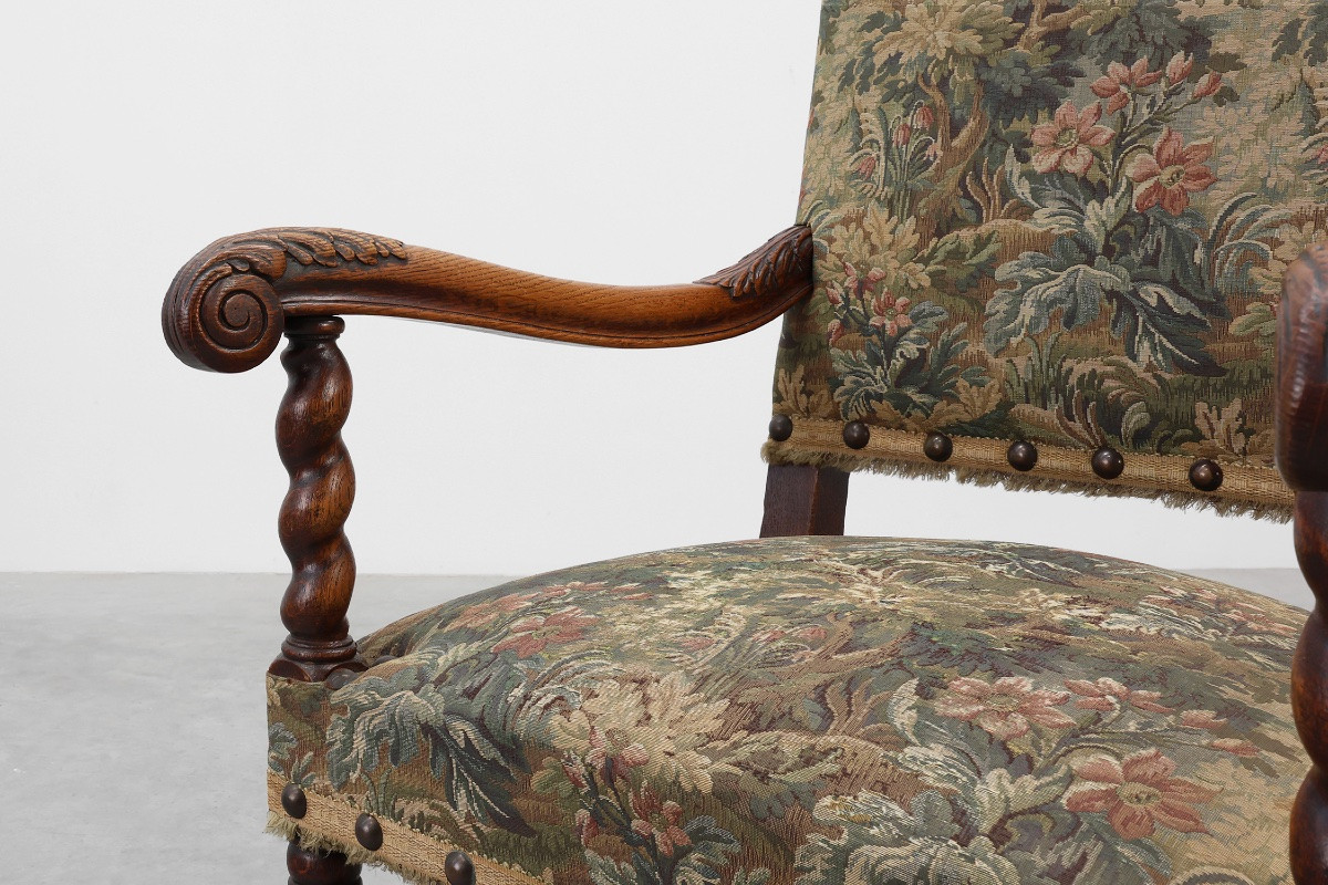 Antique Armchair In Walnut With Tapestry Upholstery, Uk 17th Century-photo-1