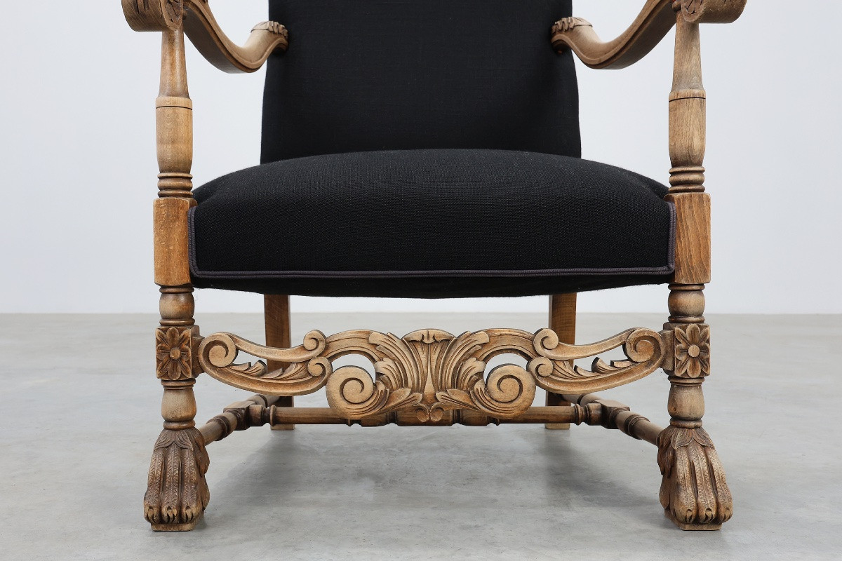Fauteuil Louis XIII du XIXe siècle en lin noir, France-photo-8