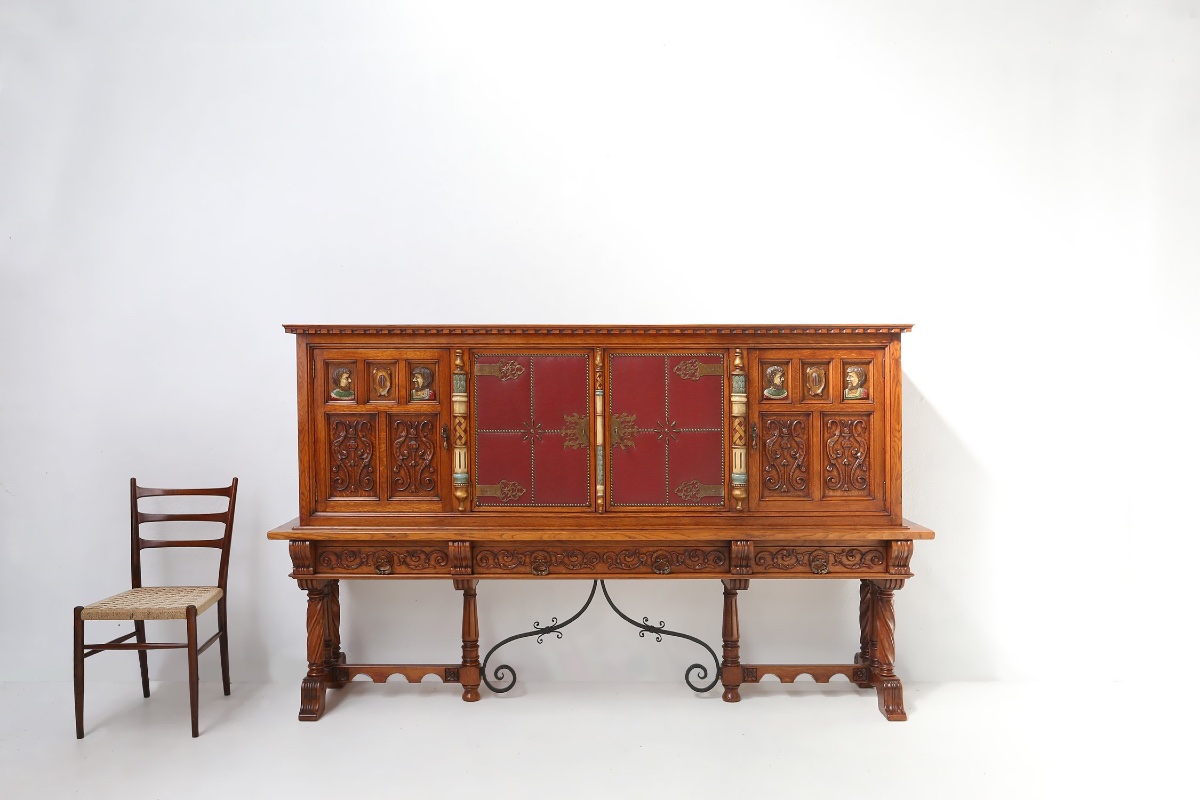 20th-century Baroque Carved Sideboard, Spain-photo-2
