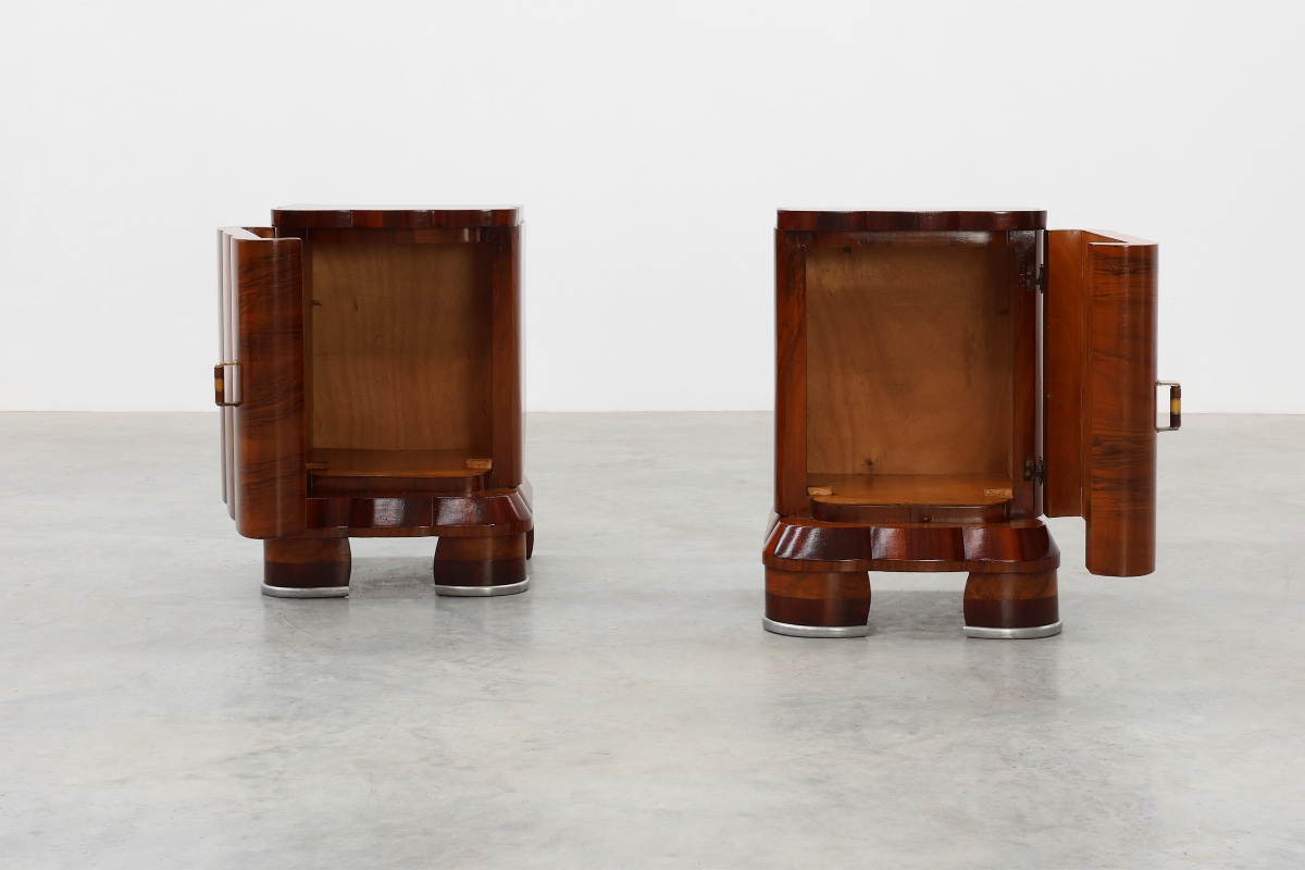 Pair Of Art Deco Walnut Bedside Tables, Italy, 1920s-photo-3