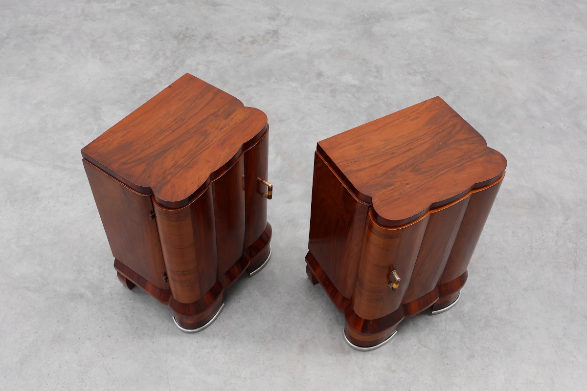 Pair Of Art Deco Walnut Bedside Tables, Italy, 1920s-photo-8