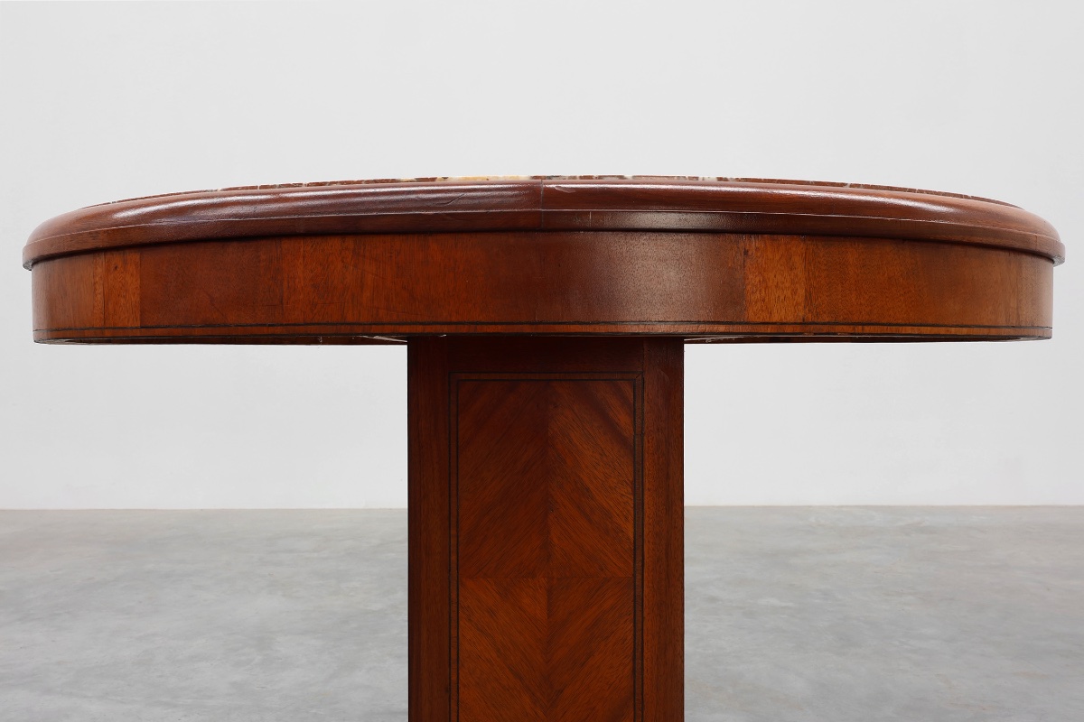 Table d'appoint ovale Art Déco en noyer avec plateau en marbre, par De Coene, Belgique-photo-2
