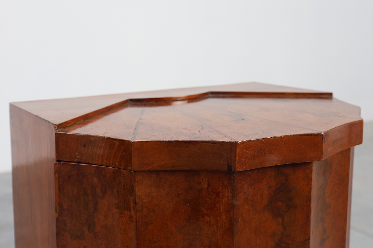 Pair Of 2 Walnut Italian Art Deco Nightstands, Italy 1920-photo-5