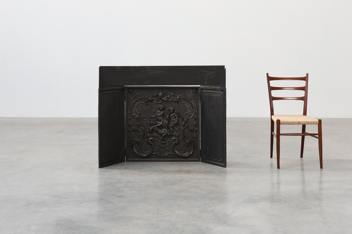 Antique Rococo-style Cast-iron Mantelpiece, France, Circa 1780-photo-2
