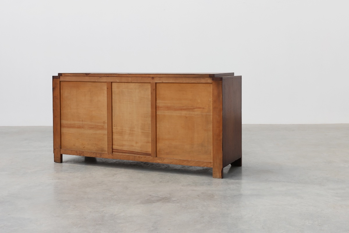 Buffet Art Déco en chêne sculpté à motifs géométriques, par Charles Dudouyt, France, vers 1940-photo-4