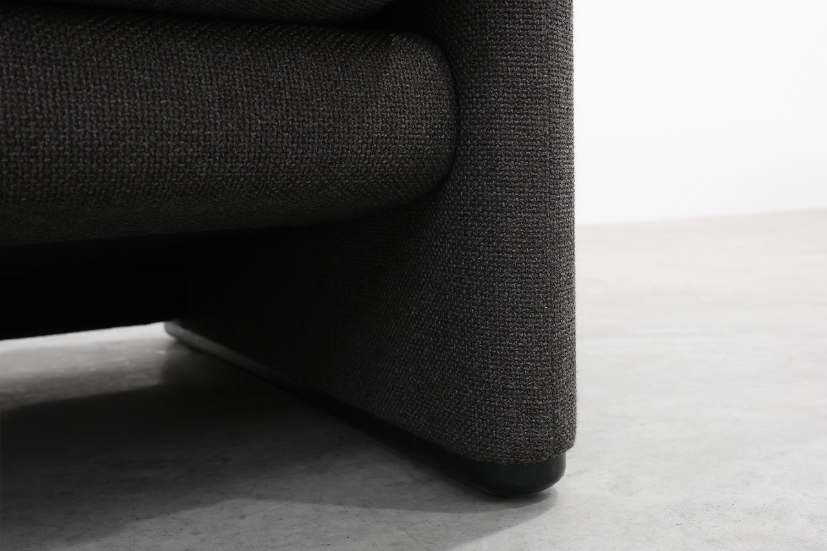 Two-seater Sofa By Vico Magistretti For Cassina, Italy, 1990s-photo-4