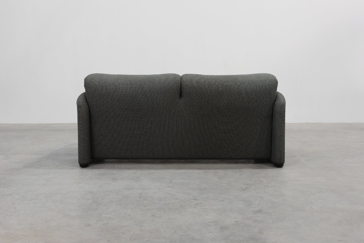 Two-seater Sofa By Vico Magistretti For Cassina, Italy, 1990s-photo-5