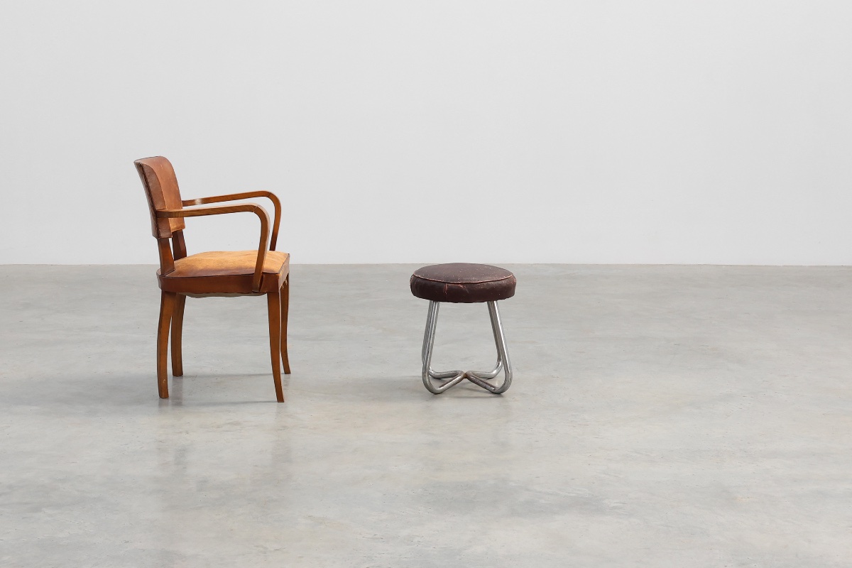 Tabouret moderniste Bauhaus avec structure tubulaire chromée et assise en cuir, Allemagne -photo-2