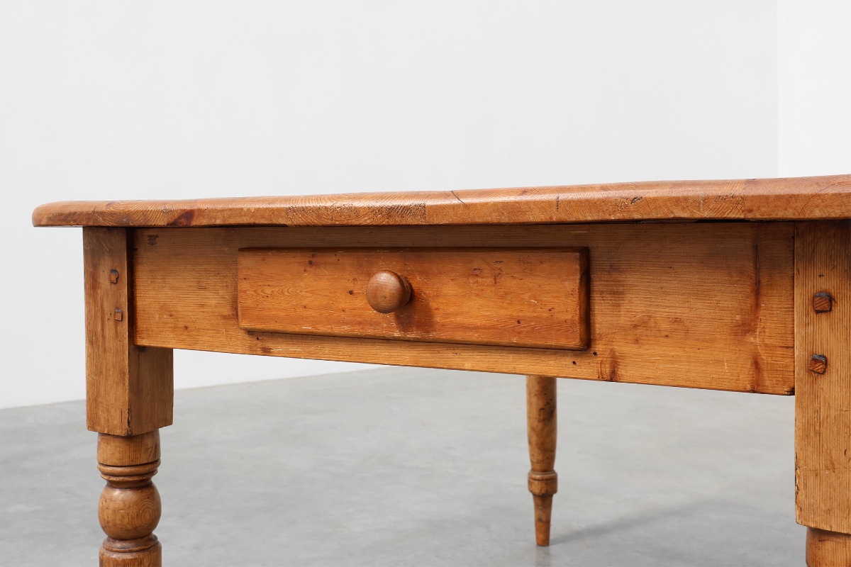 Antique Pine Farmhouse Table, France, Late 19th century -photo-3
