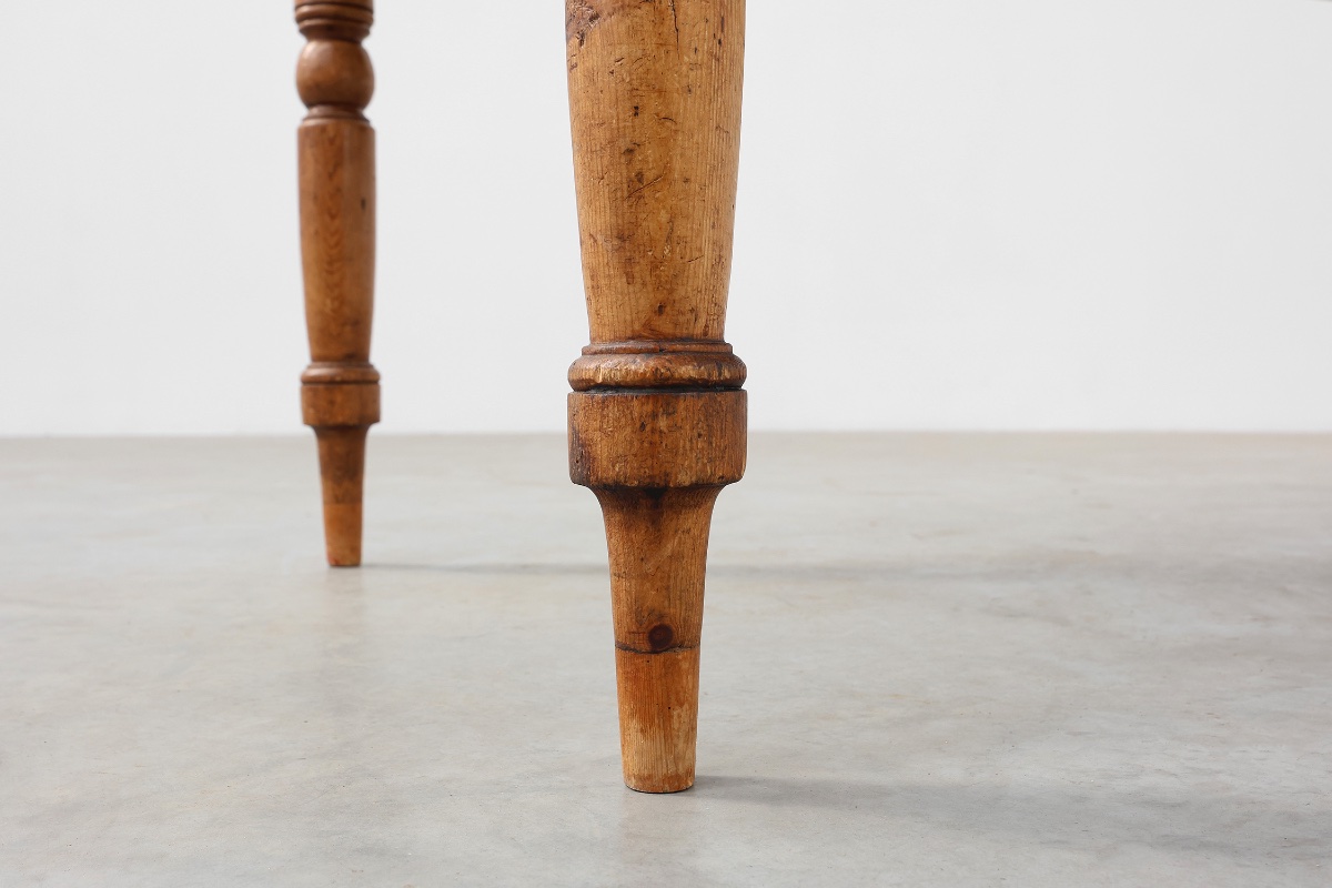 Antique Pine Farmhouse Table, France, Late 19th century -photo-4
