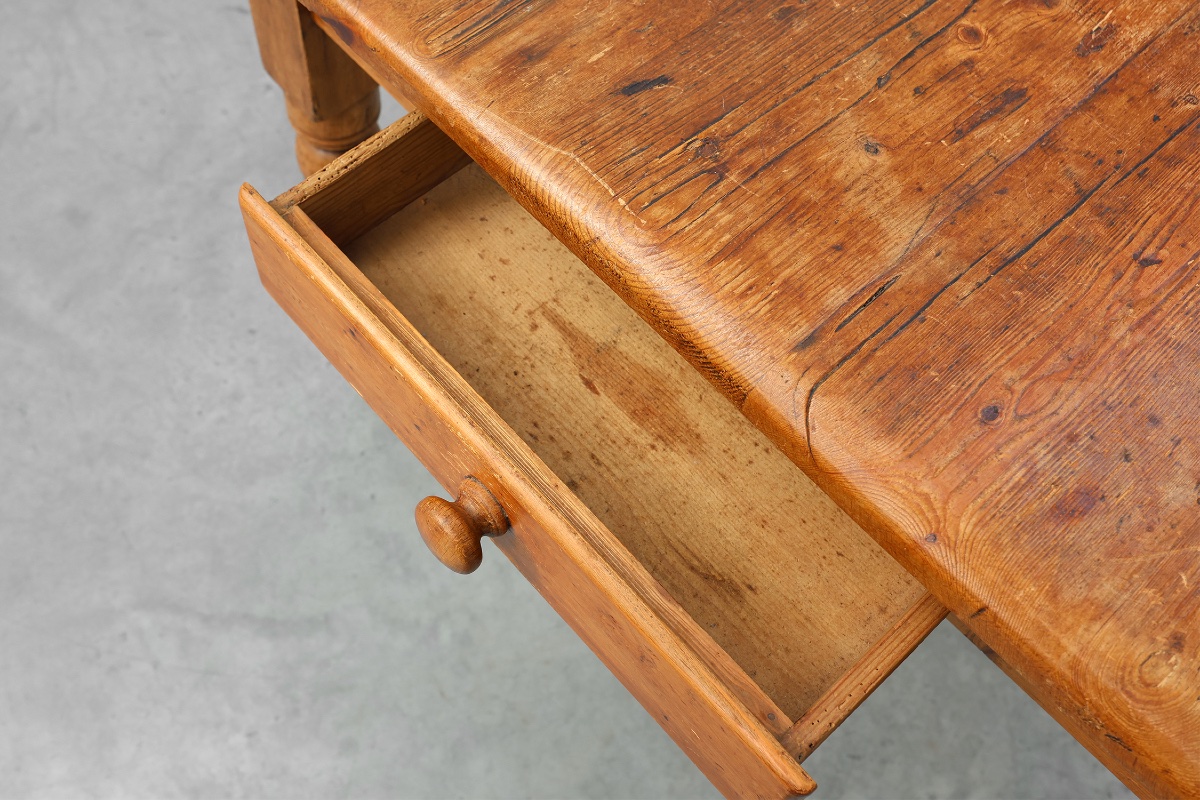 Antique Pine Farmhouse Table, France, Late 19th century -photo-4