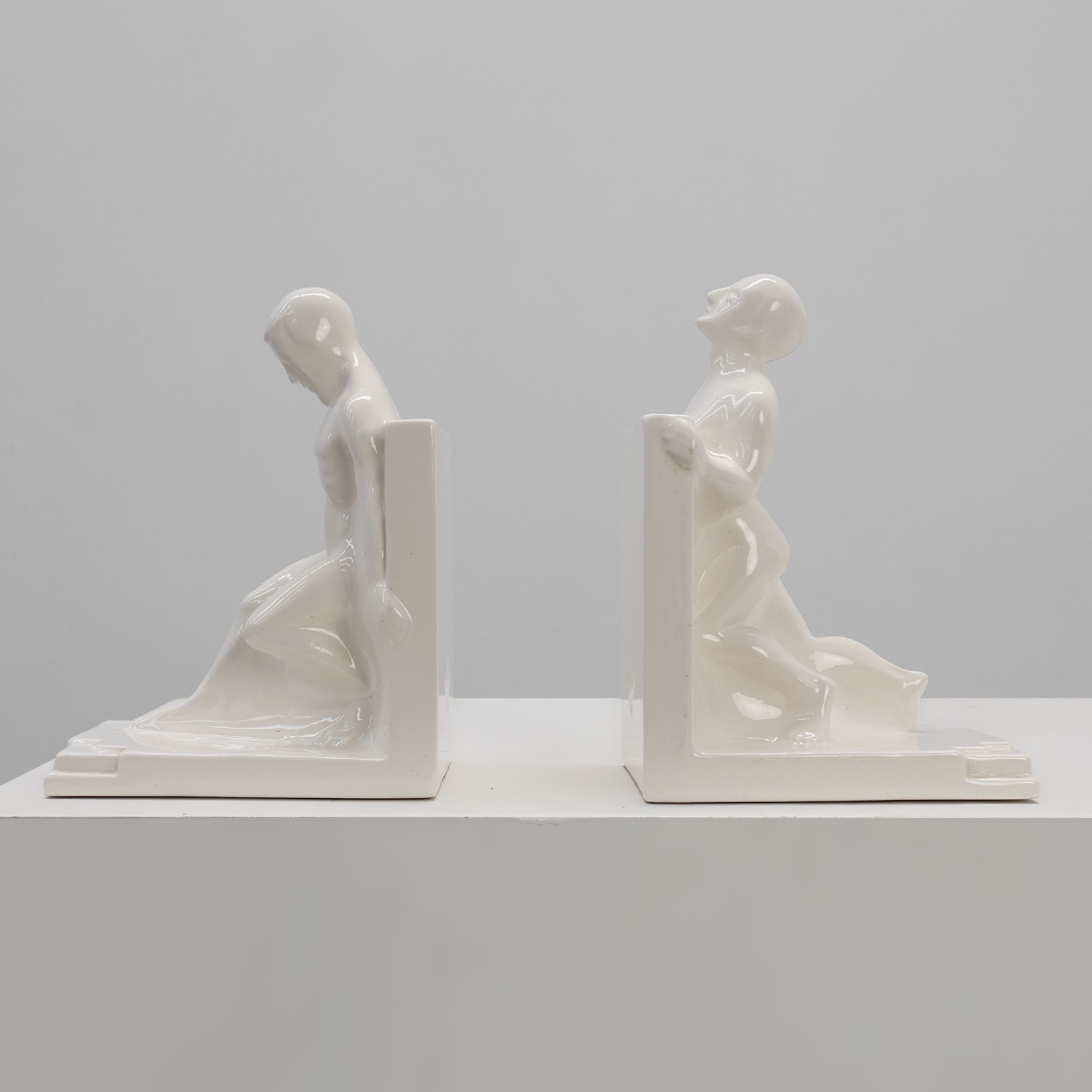 Pair Ceramic Bookends By Godofridus Boonekamp For Plateelbakkerij Schoonhoven