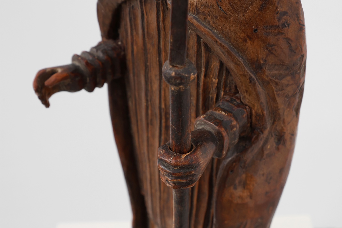 Statuette de saint Corneille en bois sculpté, avec tiare papale et crosse à triple croix, XVIII-photo-5