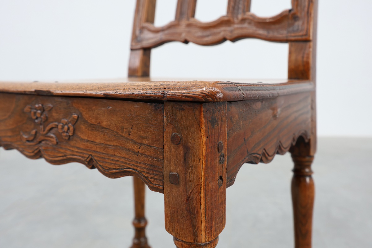 Pair Of Antique Side Chairs In Carved Oak, France, 18th Century-photo-4