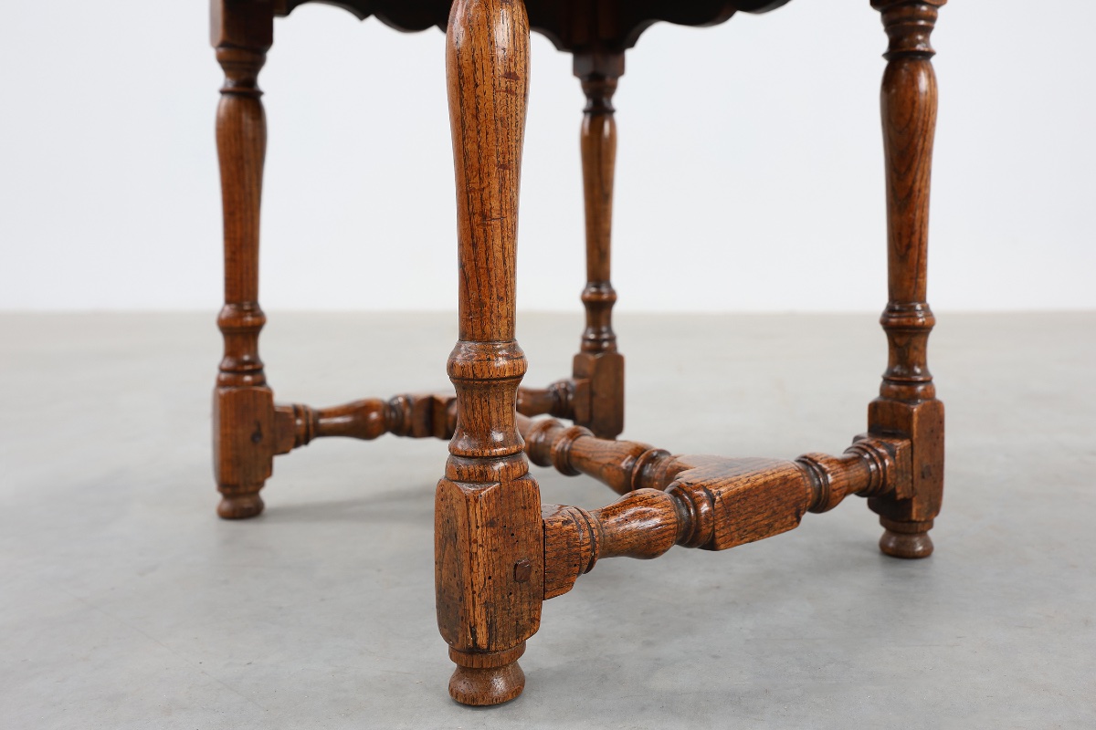 Pair Of Antique Side Chairs In Carved Oak, France, 18th Century-photo-8