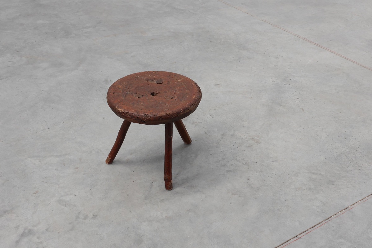 Rustic Wabi-sabi Style Oak Tripod Stool, France, 1850s-photo-4