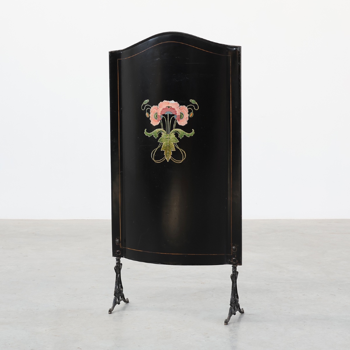 Art nouveau Black Lacquer Fire Screen With Hand‑painted Floral Motif, France, ca . 1910