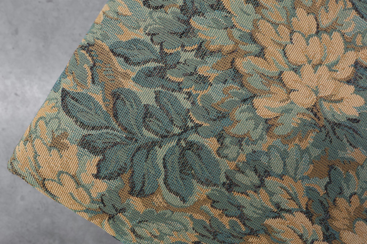 Tabouret en noyer de style Louis XIII avec assise en tapisserie florale, France, vers 1840-photo-3
