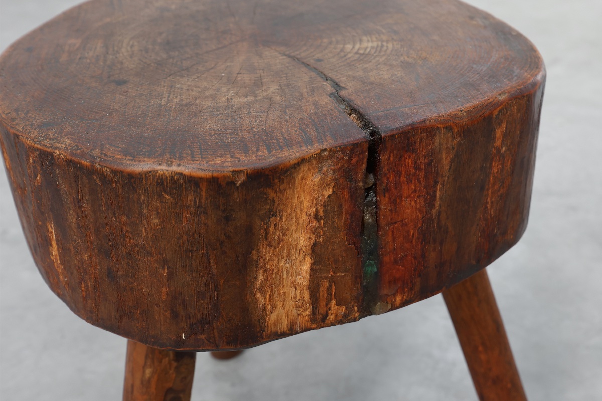 Tabouret trépied rustique en chêne avec assise ronde en bois massif, France, vers 1920-photo-5