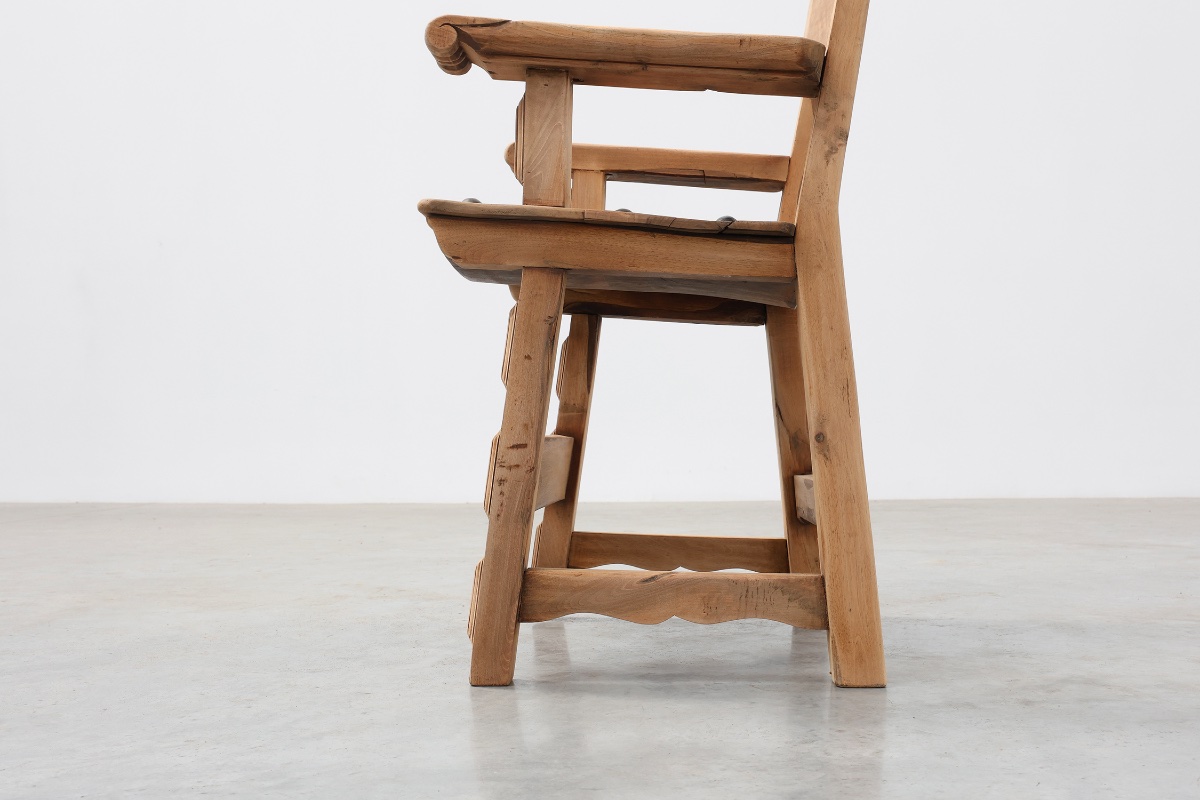 Paire de fauteuils brutalistes sculptés, Espagne, XXe siècle-photo-4