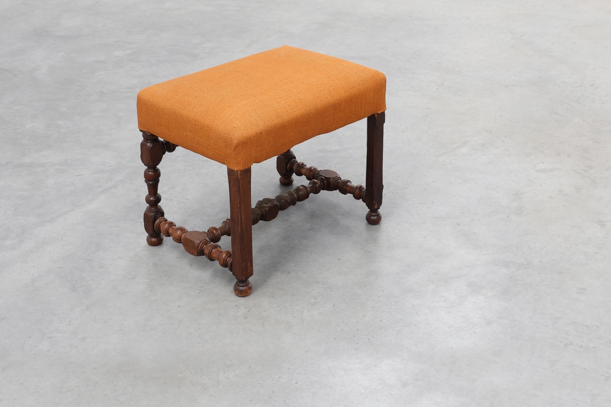 Louis XIII Walnut Stool With Carved Turned Stretchers And Upholstered Seat, France, 17th Centur-photo-5