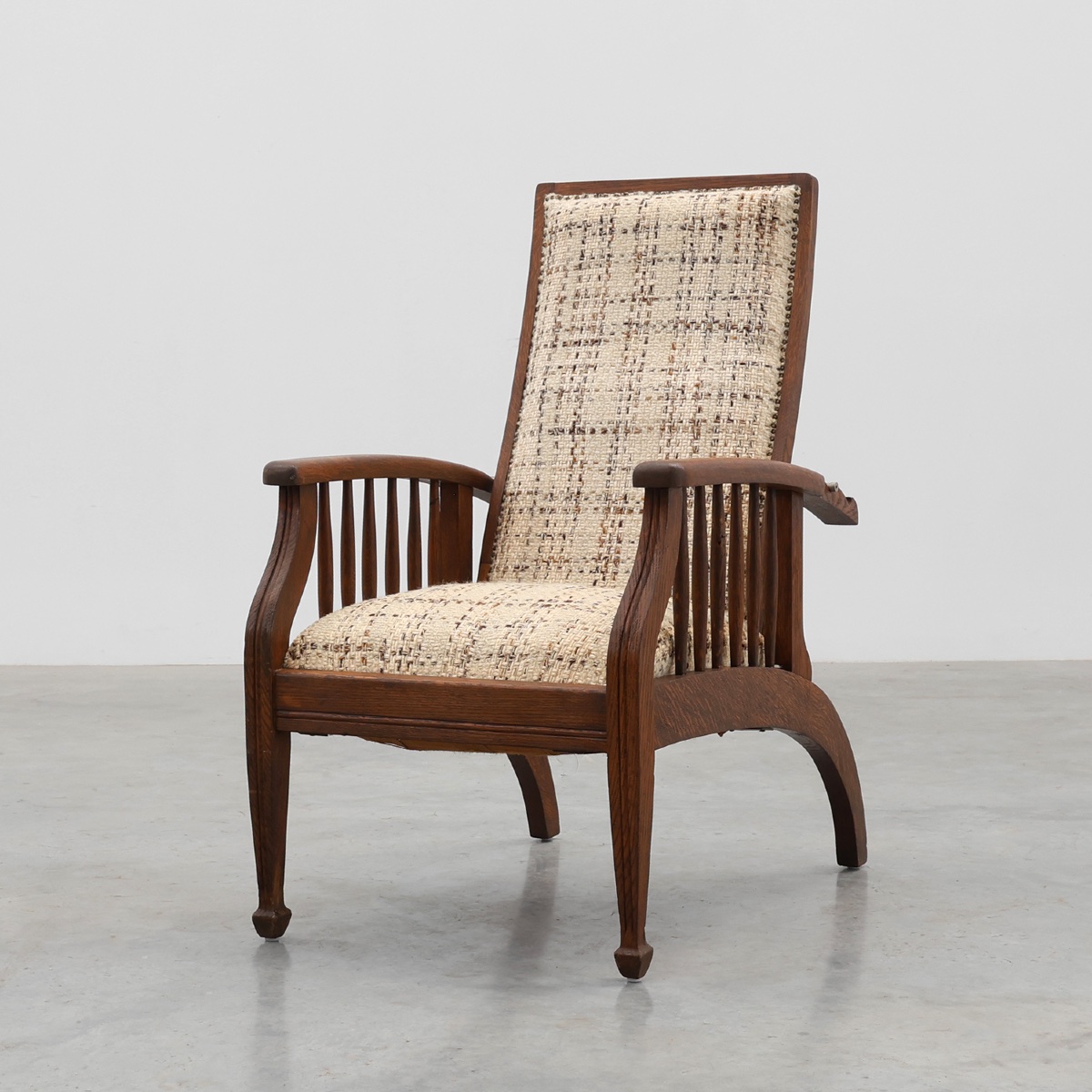 Fauteuil Arts & Crafts en chêne massif, style Belgique, années 1920