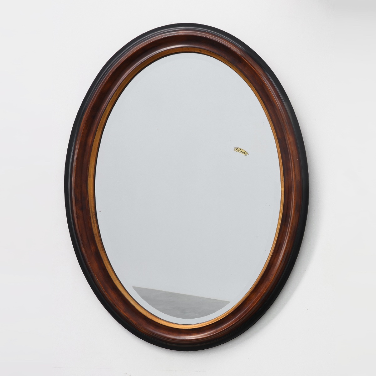 Miroir mural ovale Deknudt avec cadre couleur noyer et liseré doré, Belgique