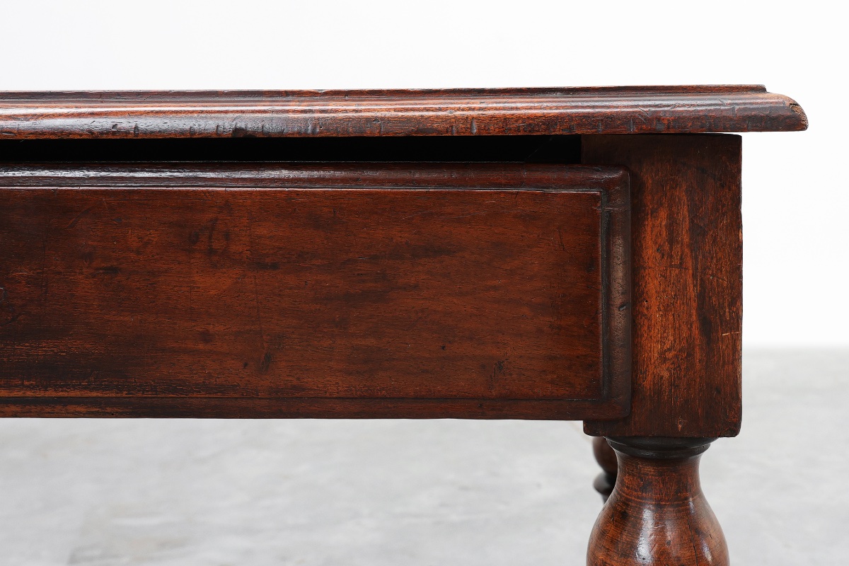 French Louis XIII Walnut Side Table With Drawer And Turned Legs, Circa 1850-photo-4