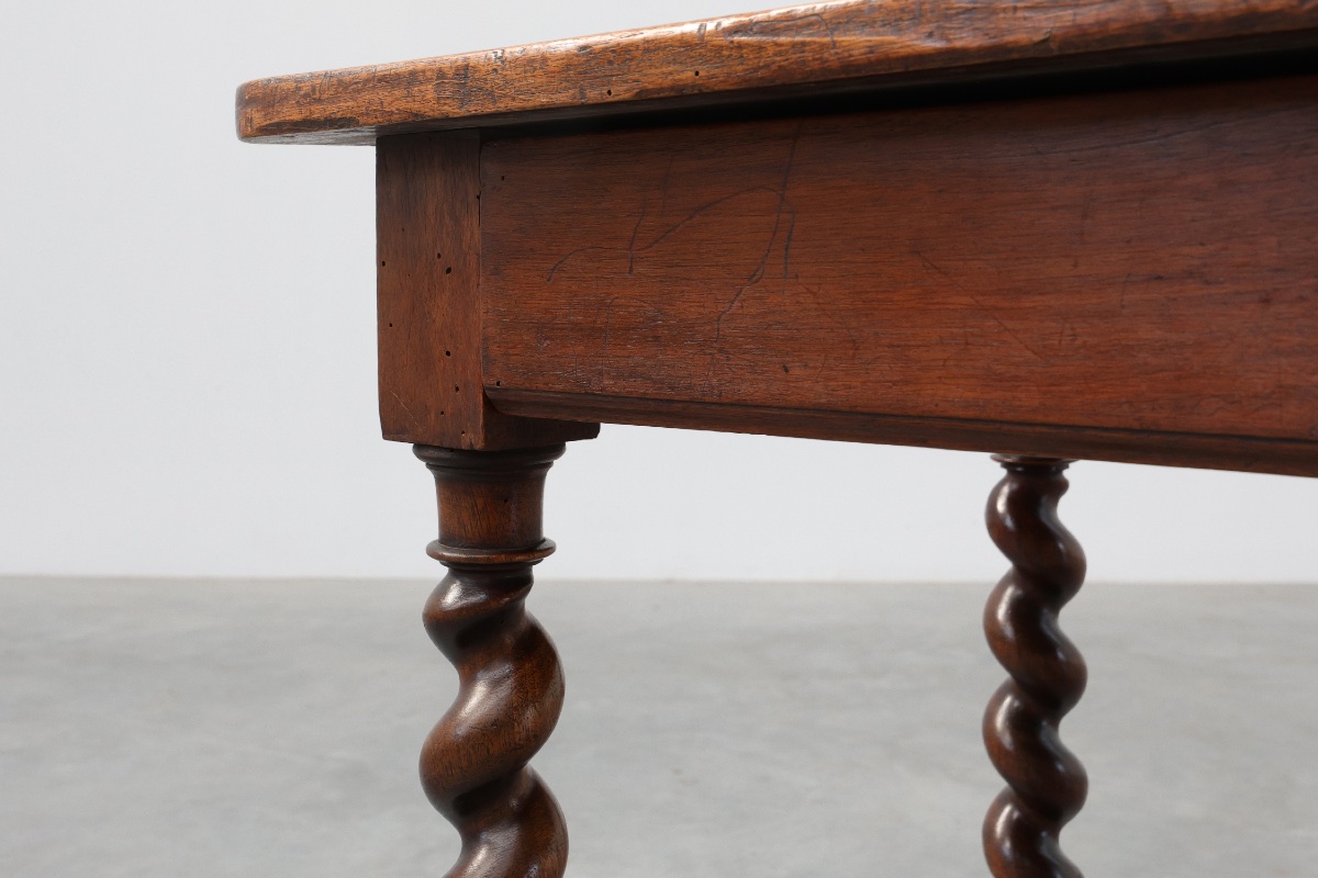 French Barley Twist Walnut Side Table With Drawer, Circa 1880-photo-3