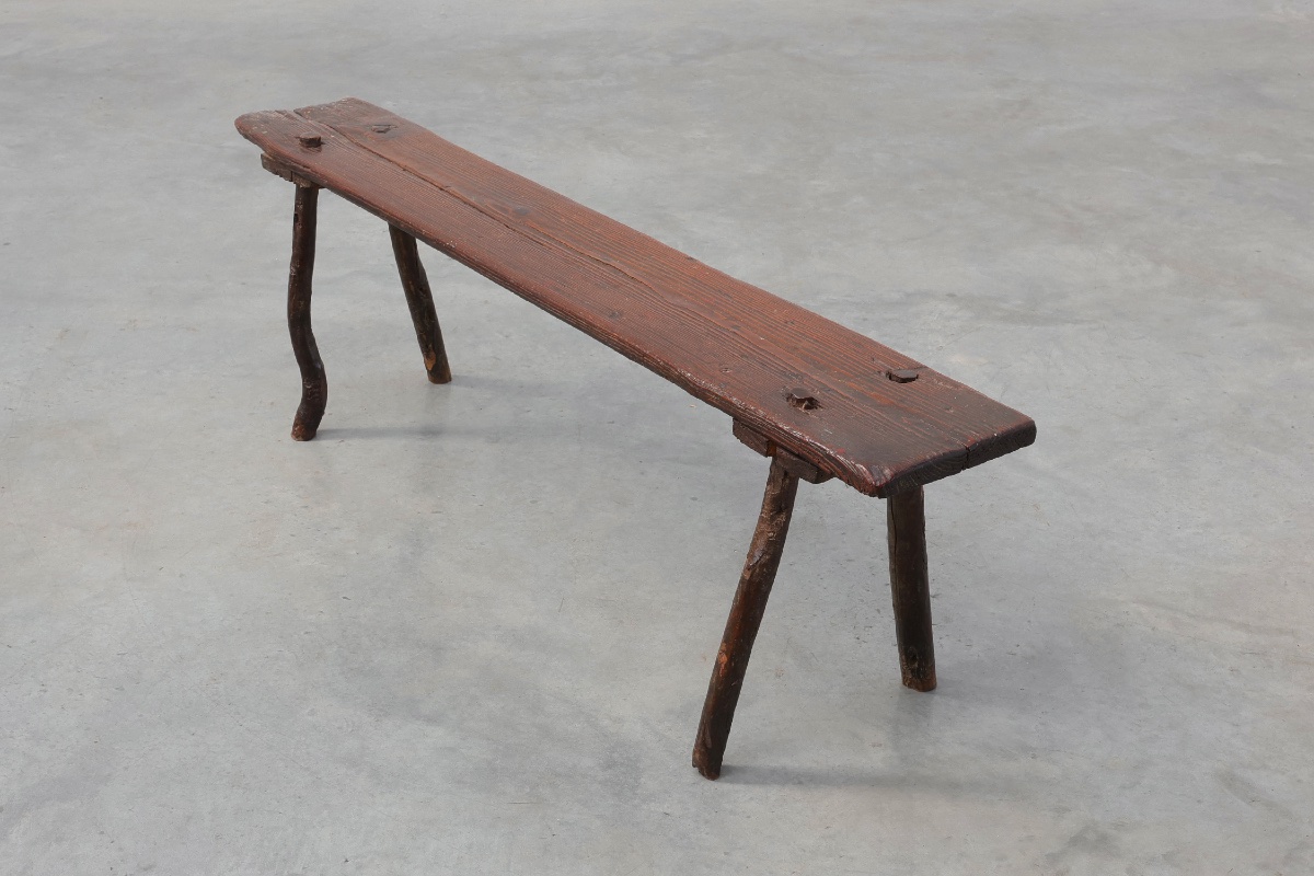 Banc rustique français en bois à pieds évasés, XIXe siècle-photo-4