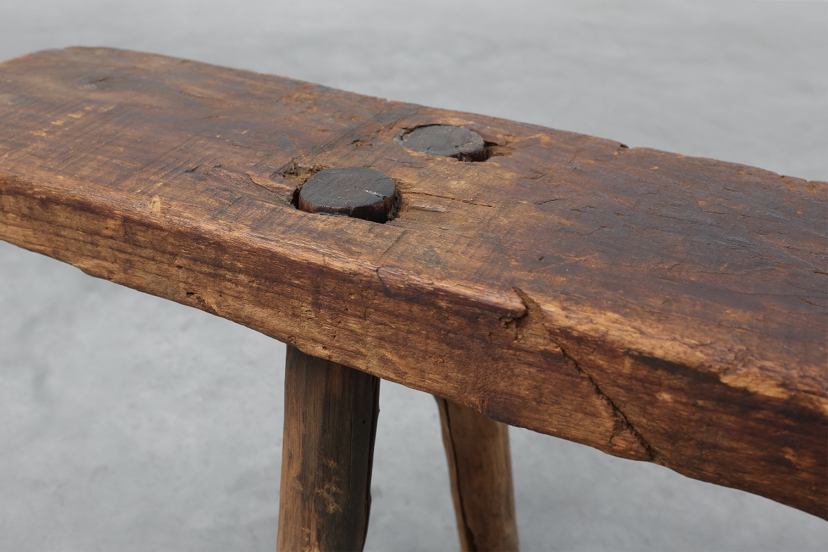 French Primitive Farmhouse Bench With Splayed Legs, 19th Century-photo-4