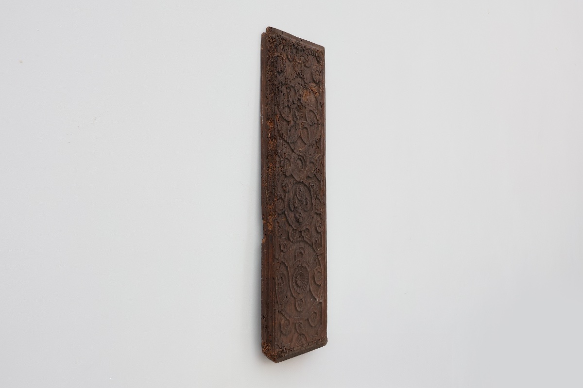 16th Century Gothic Wood Panel From France With Geometric Ornament-photo-3