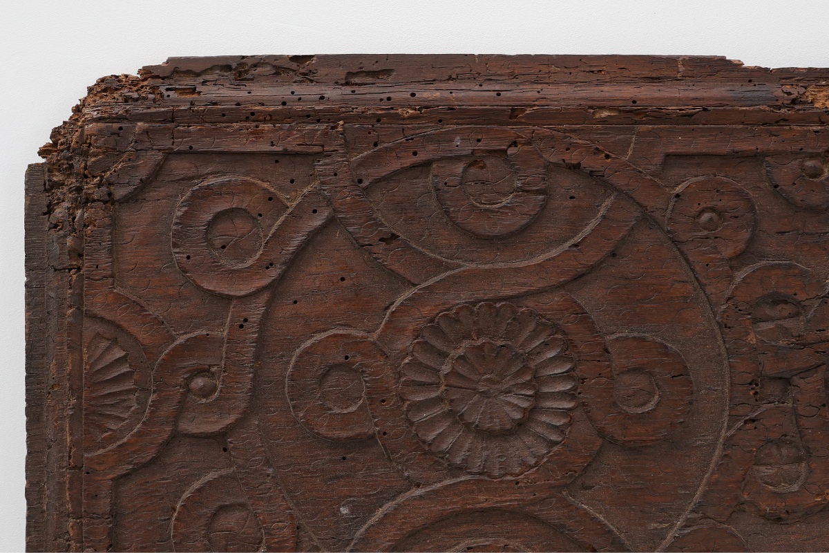 16th Century Gothic Wood Panel From France With Geometric Ornament-photo-4