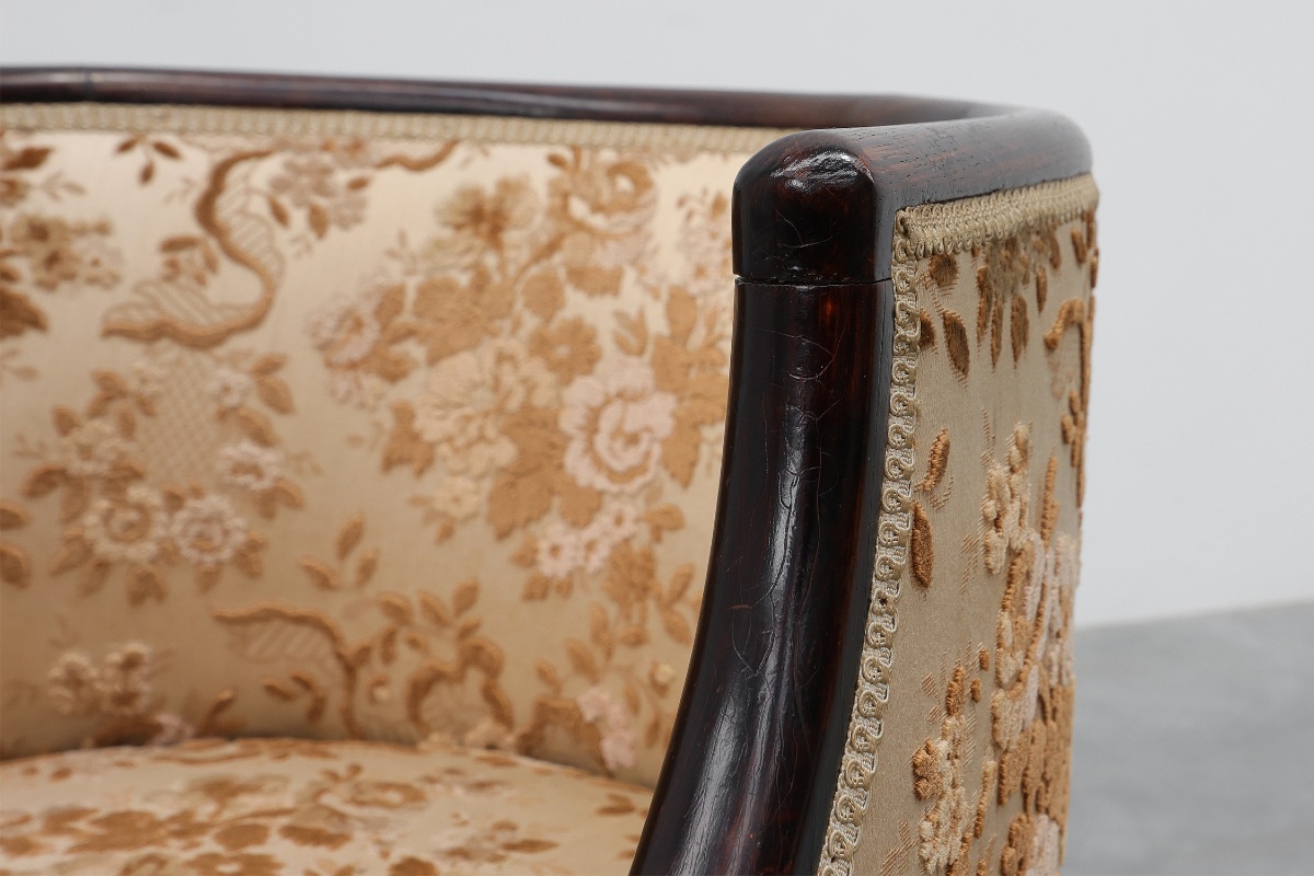 Paire de fauteuils baignoire ébonisés à revêtement floral, France, vers 1900-photo-4