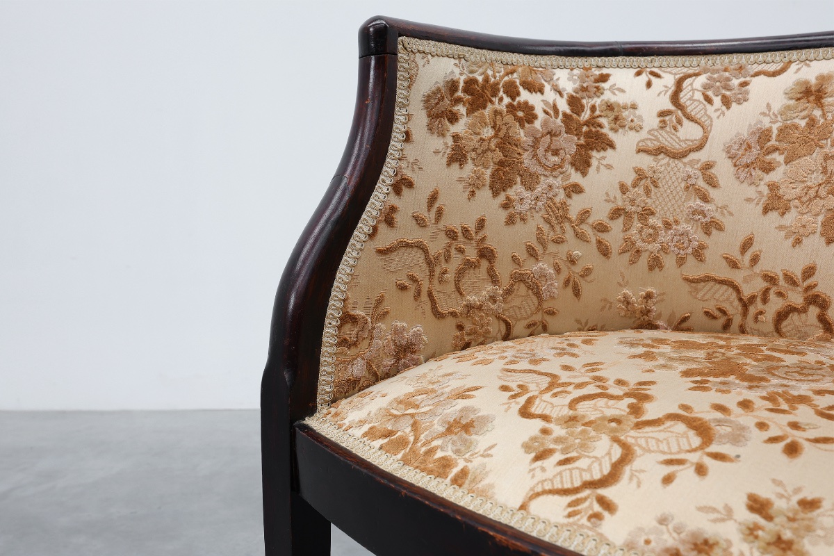 Paire de fauteuils baignoire ébonisés à revêtement floral, France, vers 1900-photo-5